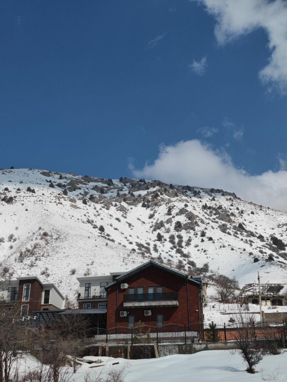 Hostal Panorama Lux Chimgan Exterior foto